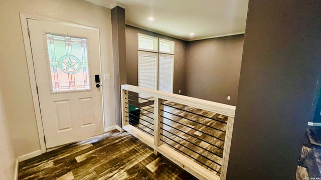 153 MAY RD, Pleasanton, TX 78064
