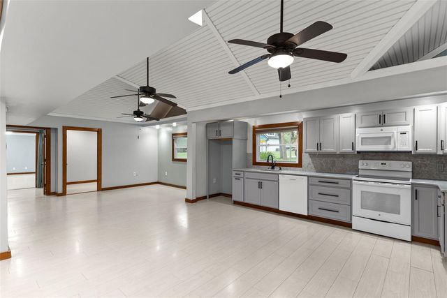 10519 BRIDGEWOOD DRIVE, Riverview, FL 33578