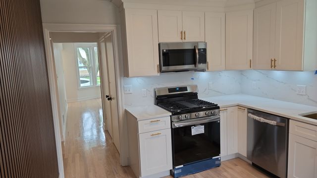 3622 Cuyler Avenue, Berwyn, IL 60402