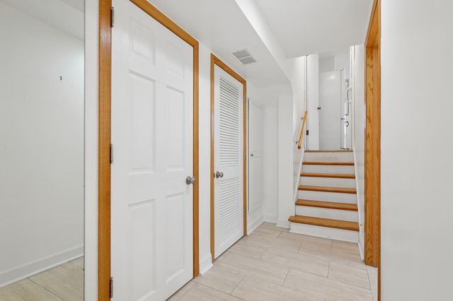 4519 Blanchan Avenue, Brookfield, IL 60513