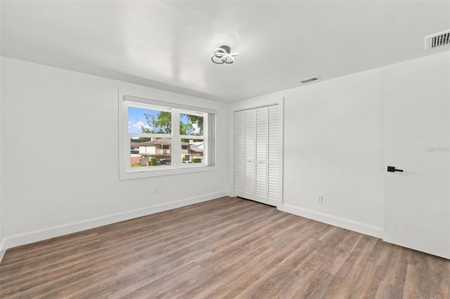 6107 OAK FERN COURT, Temple Terrace, FL 33617