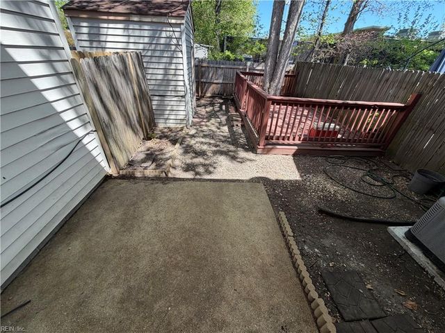 2039 Allison DR, Chesapeake, VA 23325