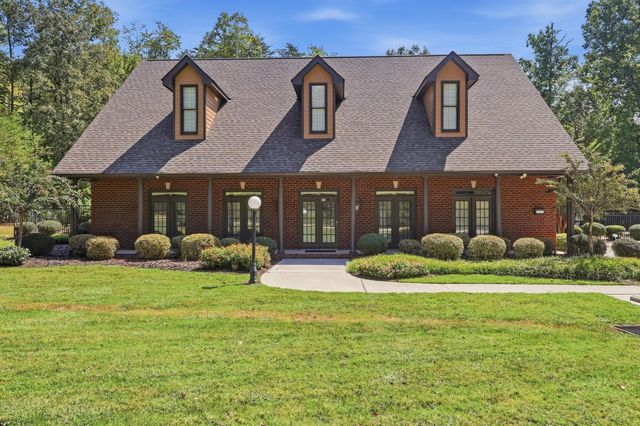 12750 Emerald Bay Drive, Soddy Daisy, TN 37379