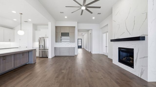10001 Sagehawk Drive, Denton, TX 76205