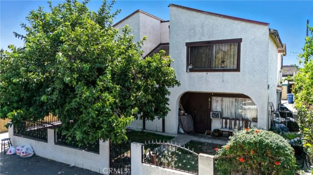 2526 Flower Street, Huntington Park, CA 90255