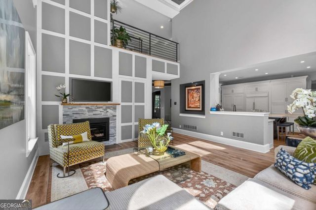 800 Lake Summit Drive, Atlanta, GA 30342
