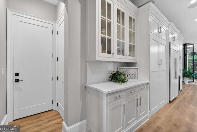 800 Lake Summit Drive, Atlanta, GA 30342