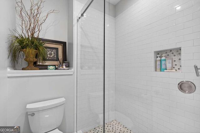 800 Lake Summit Drive, Atlanta, GA 30342