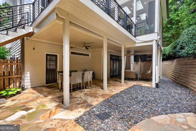 800 Lake Summit Drive, Atlanta, GA 30342