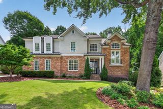 800 Lake Summit Drive, Atlanta, GA 30342