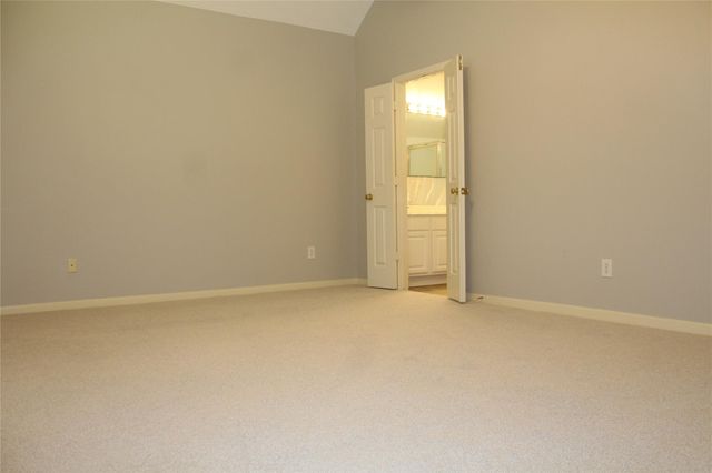 43 S Lace Arbor Drive, The Woodlands, TX 77382
