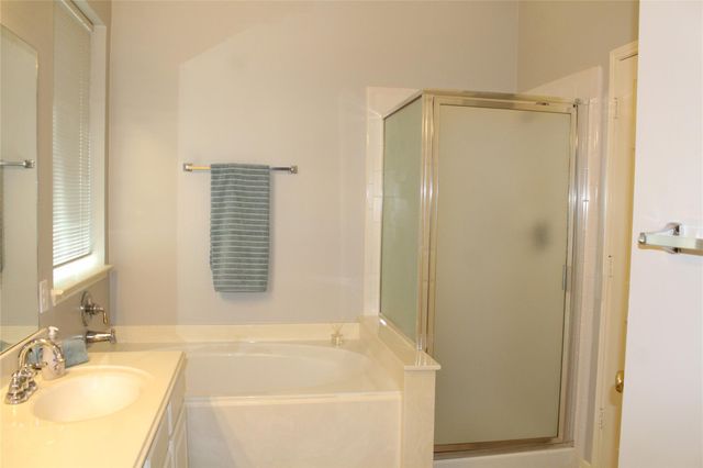 43 S Lace Arbor Drive, The Woodlands, TX 77382