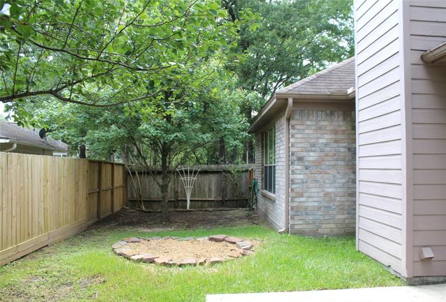 43 S Lace Arbor Drive, The Woodlands, TX 77382