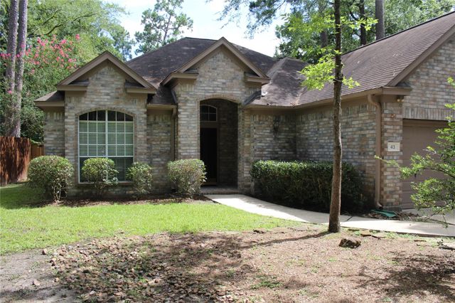 43 S Lace Arbor Drive, The Woodlands, TX 77382
