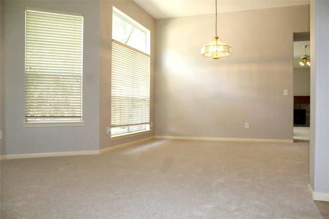 43 S Lace Arbor Drive, The Woodlands, TX 77382