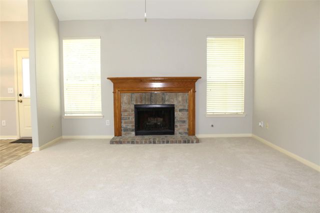 43 S Lace Arbor Drive, The Woodlands, TX 77382