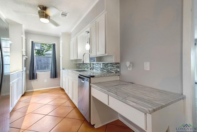 2104 McCann Road, Longview, TX 75601