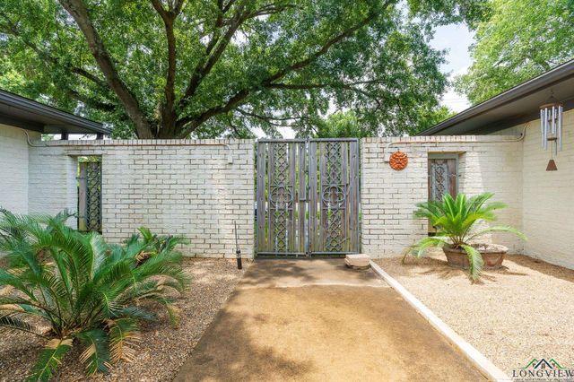 2104 McCann Road, Longview, TX 75601