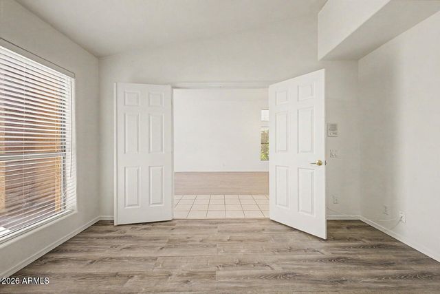 1320 E COTTONWOOD Lane, Phoenix, AZ 85048