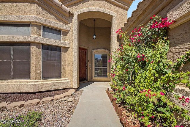 1320 E COTTONWOOD Lane, Phoenix, AZ 85048
