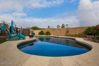 1320 E COTTONWOOD Lane, Phoenix, AZ 85048