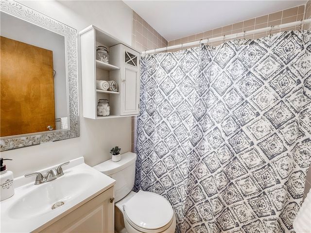 3733 Rebecca Street, Castle Shannon, PA 15234