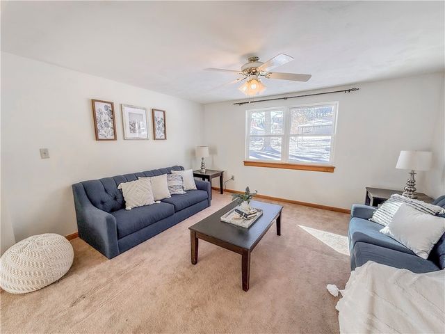 3733 Rebecca Street, Castle Shannon, PA 15234