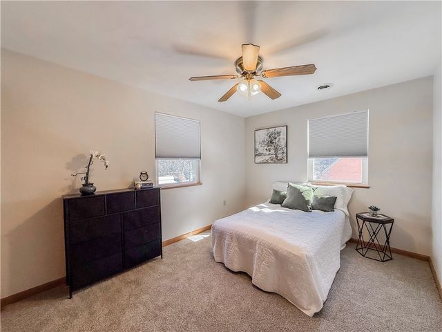 3733 Rebecca Street, Castle Shannon, PA 15234