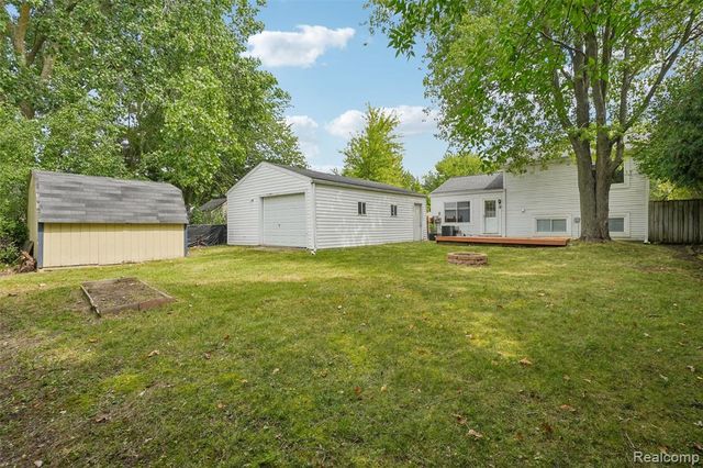 5752 Sunset Trail, Ypsilanti, MI 48197