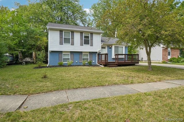 5752 Sunset Trail, Ypsilanti, MI 48197
