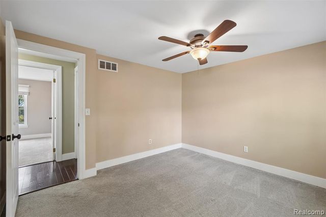 5752 Sunset Trail, Ypsilanti, MI 48197