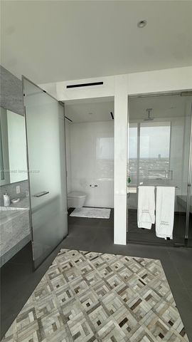 2000 S Ocean Dr 22B, Hallandale Beach, FL 33009