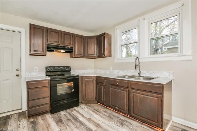 705 Wise Avenue, High Point, NC 27260