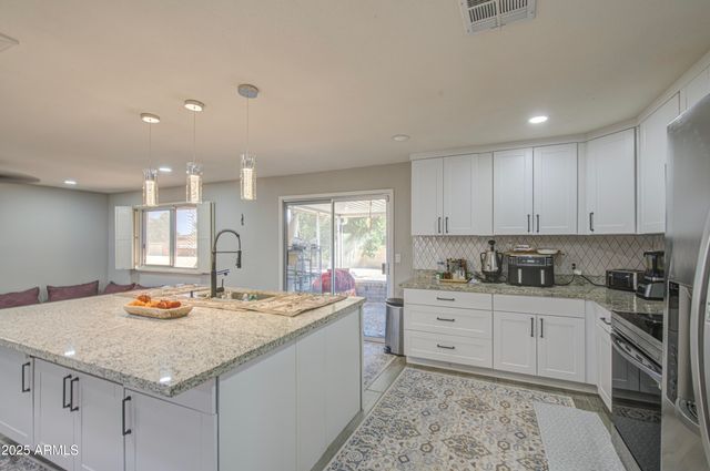 12511 W SKYLARK Drive, Sun City West, AZ 85375