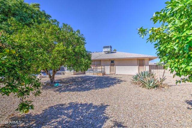 12511 W SKYLARK Drive, Sun City West, AZ 85375