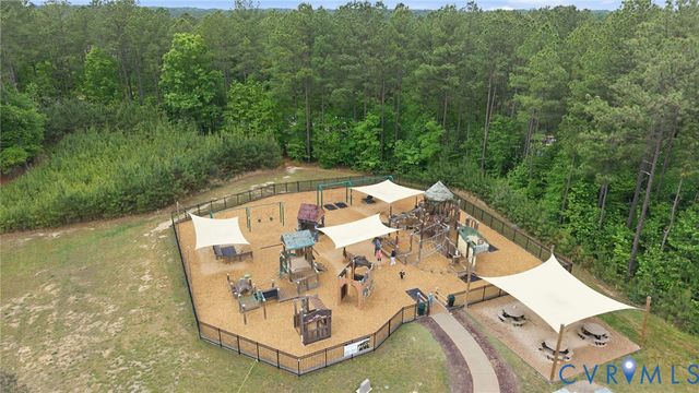 8212 Hartridge Dr, Chesterfield, VA 23832