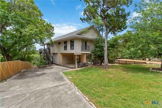 1115 Riviera Drive, Canyon Lake, TX 78133