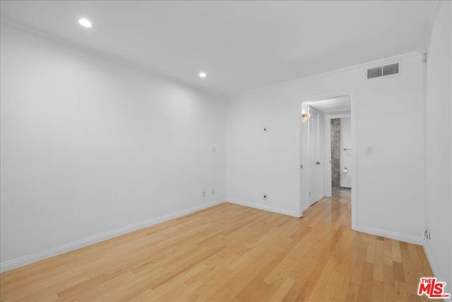740 N Kings Road 114, West Hollywood, CA 90069