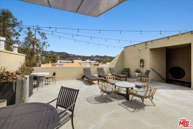 740 N Kings Road 114, West Hollywood, CA 90069