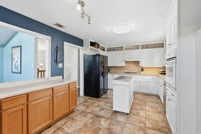 2010 Old Forge Dr Drive, Little Rock, AR 72227