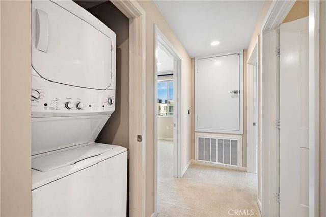 111 Bowery, Irvine, CA 92612