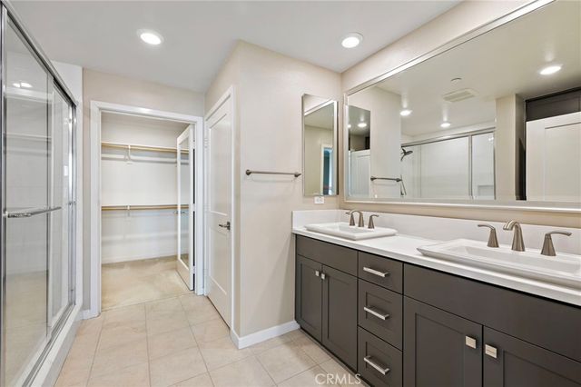 111 Bowery, Irvine, CA 92612