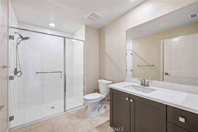 111 Bowery, Irvine, CA 92612