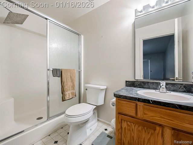 23461 Williamsburg Circle, Woodhaven, MI 48183