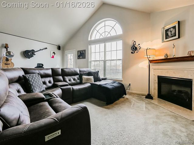 23461 Williamsburg Circle, Woodhaven, MI 48183