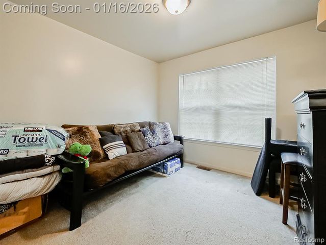 23461 Williamsburg Circle, Woodhaven, MI 48183