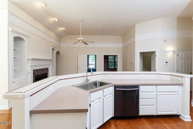 1823 Grande Oaks Road, Durham, NC 27712