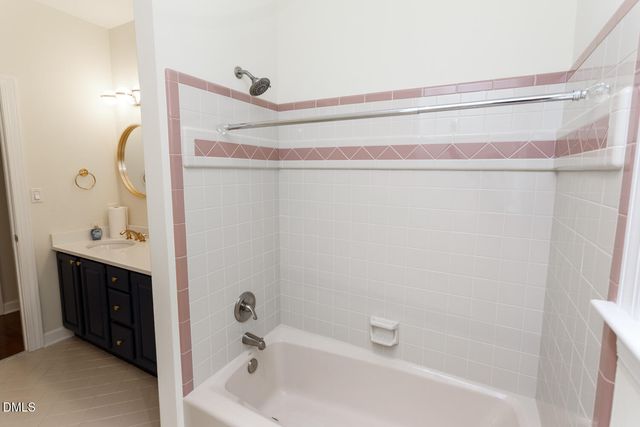 1823 Grande Oaks Road, Durham, NC 27712