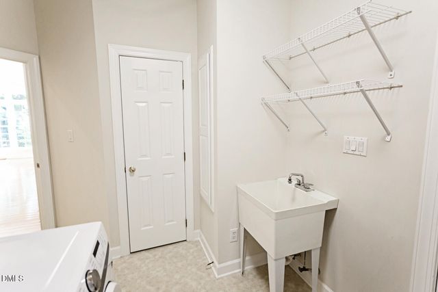 1823 Grande Oaks Road, Durham, NC 27712