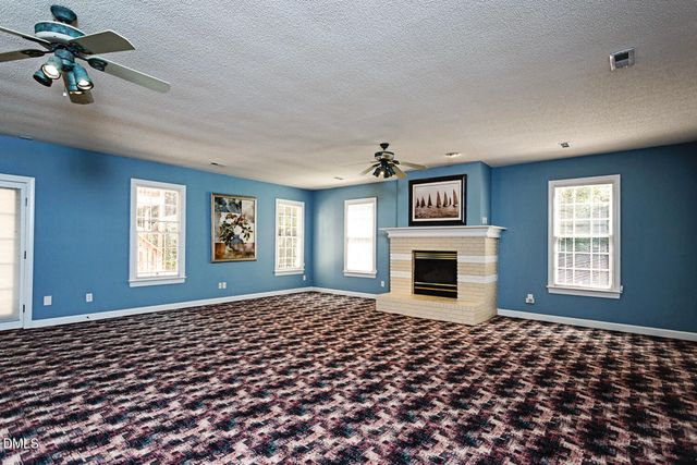 1823 Grande Oaks Road, Durham, NC 27712